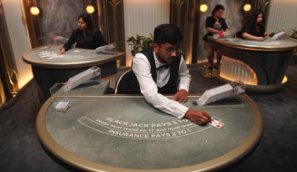 Live Table