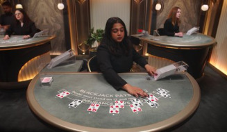 Live Table