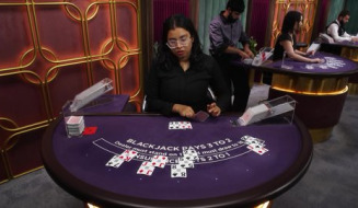 Live Table