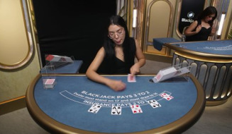 Live Table