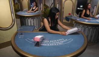 Live Table