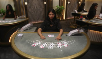 Live Table