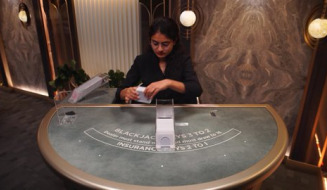 Live Table