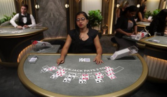 Live Table