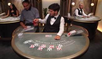 Live Table