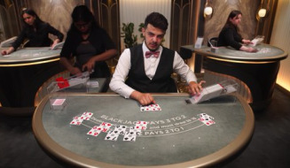 Live Table