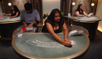 Live Table