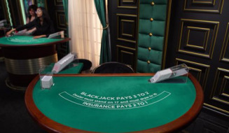 Live Table