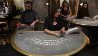 Live Table