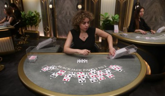 Live Table