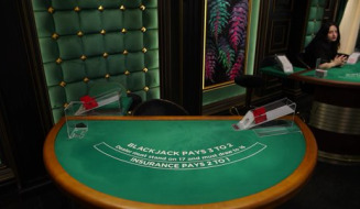 Live Table