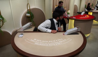 Live Table