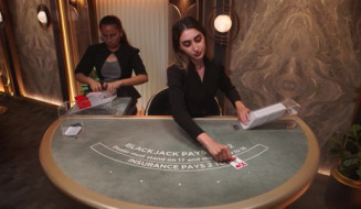 Live Table
