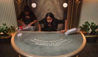 Live Table
