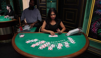 Live Table