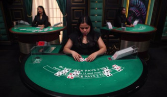 Live Table