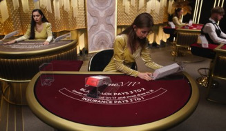 Live Table